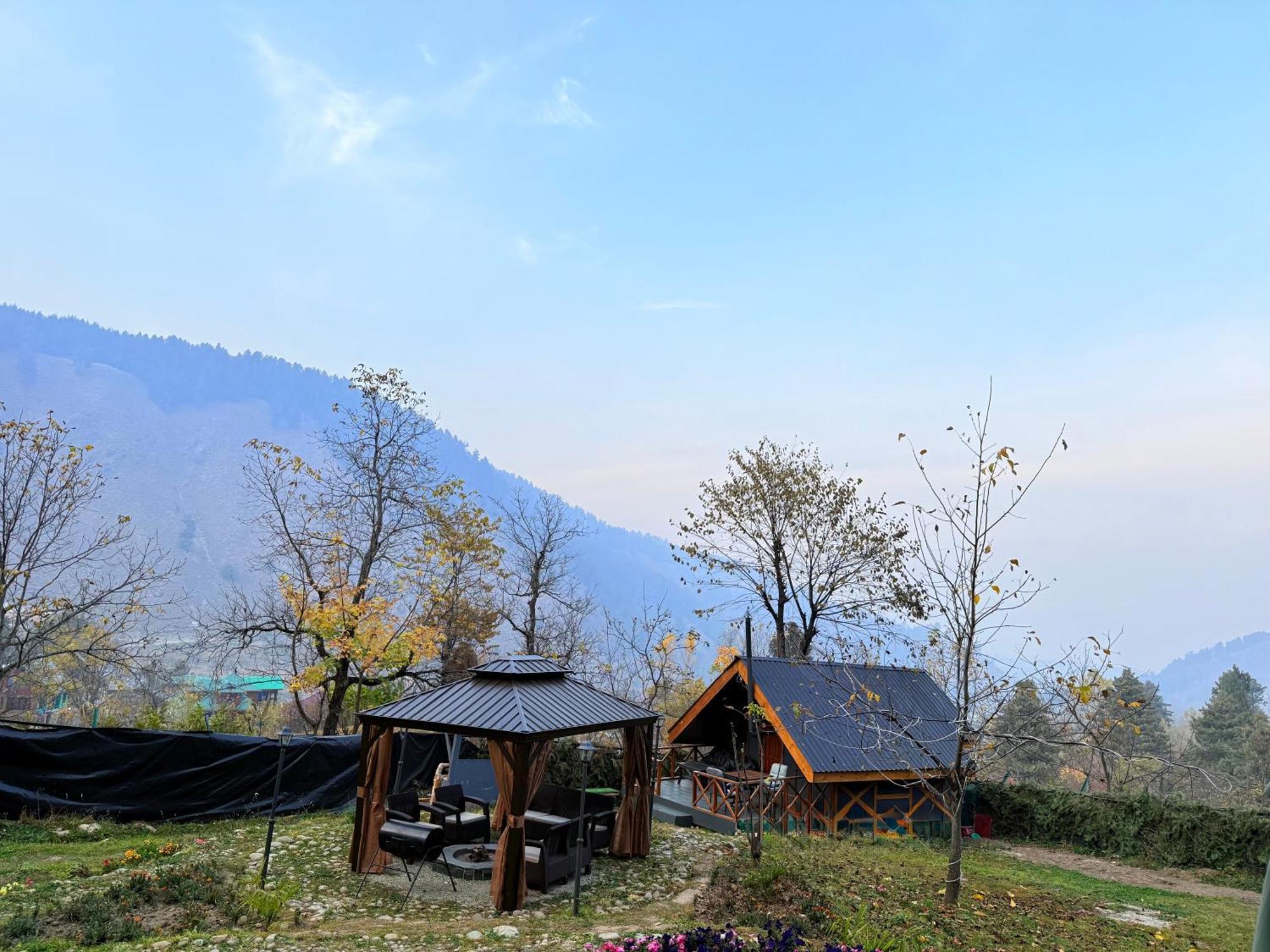 Solomons Gray Villa Tangmarg Kamer foto